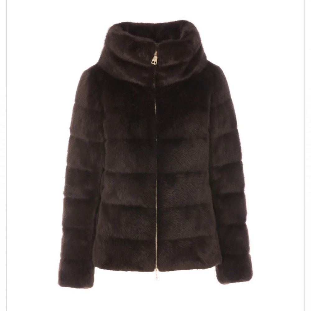 NWOT Herno Teddy coat, size 40 (US 4)